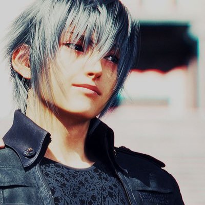 LucisCaeli's profile picture. 𝗛𝗲𝗮𝘃𝘆 𝗶𝘀 𝘁𝗵𝗲 𝗰𝗿𝗼𝘄𝗻. . .