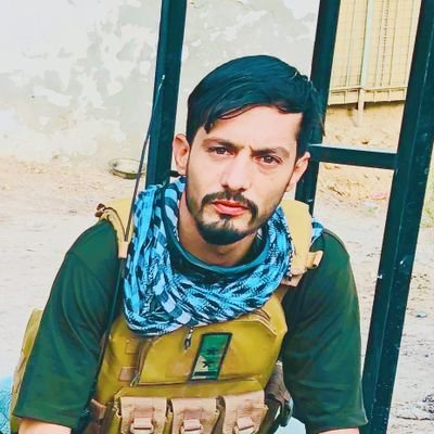 فارغ التحصیل اکادمی افسران جوان پوهنتون مارشال فهیم افسر ارتش جمهوری اسلامی افغانستان
(جبهه مقاومت ملی ) 🇦🇫🇦🇫🇦🇫