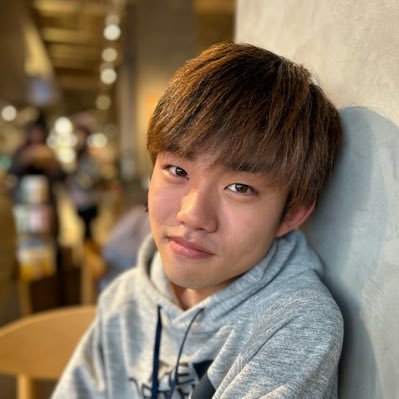 iOS App Engineer
Student at Future University Hakodate