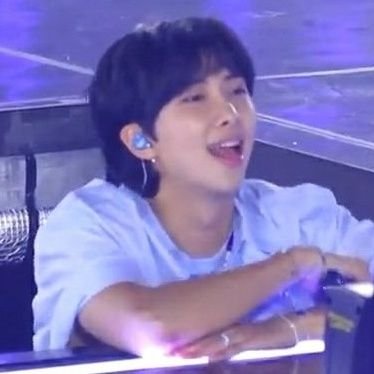 good music? got them! good team? goddamn!
BTSPOPPER | fan account | 27