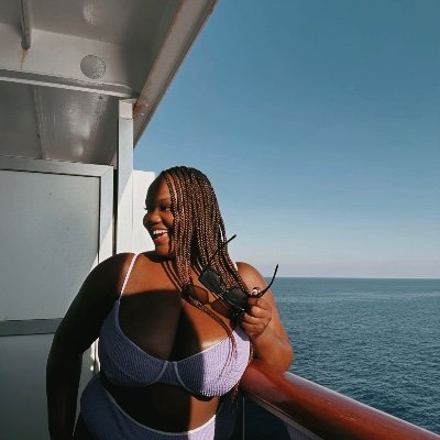 simplyjohnisha Profile Picture