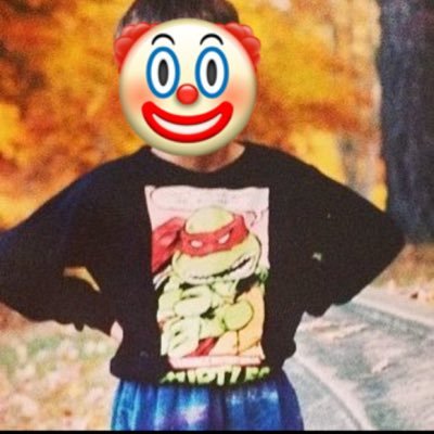 RodD8813's profile picture. I get angry and tweet.