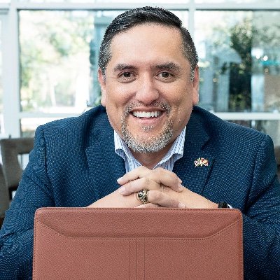 MCHC President ○ Marine Veteran ○ #SmallBusinessChampion ○ TBHF-NAU Marine Corps Award ○ VEL Institute Legacy Award ○ Humble ISD Foundation-Distinguished Alumni