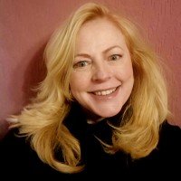 Head of Corporate Engagement, Innovate UK Business Connect. Interests: AI, Media, Gemology, Silversmithing, Photography, vlogging. All views my own.
