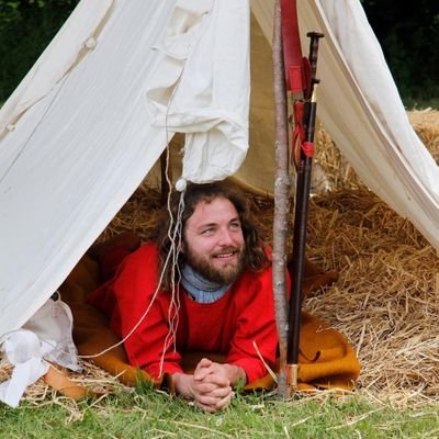 Archéologie et valorisation de l'Antiquité Tardive avec un faible pour la question religieuse.
émaux cloisonnés et memes.
@Multo@piaille.fr