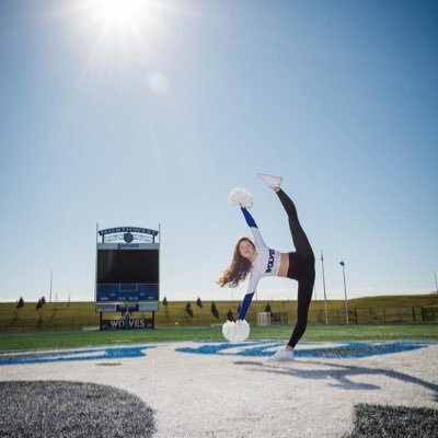 Photographer located in Waukee Iowa. We specialize in high school seniors and sports photography.