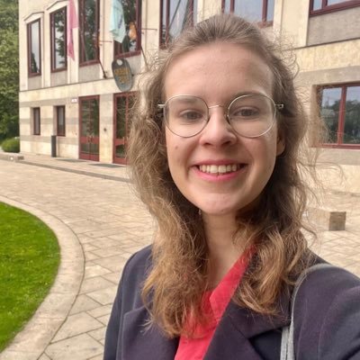 lina_auguste_'s profile picture. 