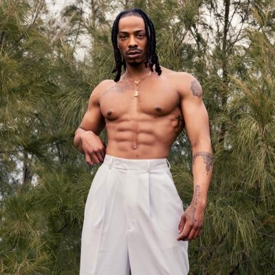 IG: @pascalice |🚶🏾♂️Model | 💪🏾Personal Trainer | 🏋🏾♂️ •never a failure, always a lesson. •