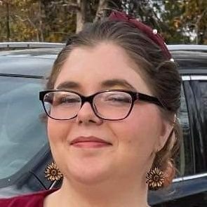 doodlebug42754's profile picture. 💮She/They💮
♉Taurus♉
💙Kentucky Cosplayer💙
💜LGBTQ+ Approved💜
❗Minors, don't make inappropriate comments❗