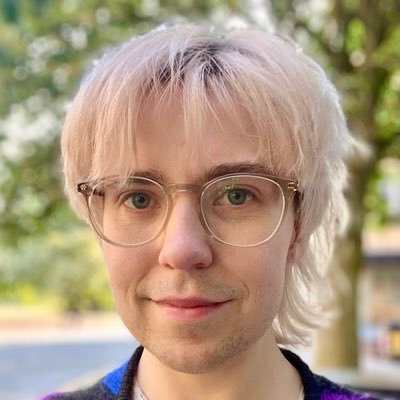 _JEDaly's profile picture. 🤖 Science communication💻 STEM💡Creativity 🎨 (they/them)