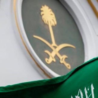 Abdulla77892305's profile picture. 