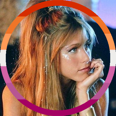 godshivered's profile picture. in-love era |♈︎ ♓︎ ♐︎|