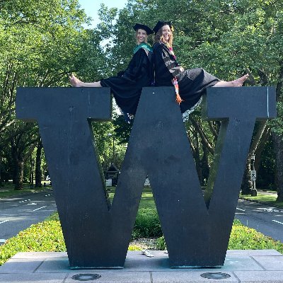 Almost PGY-1 @BMC_EM via @uwsomwwami | Interested in Peds EM / Critical Care | hiker, baker, rower, coxswain, and proud cat mom.