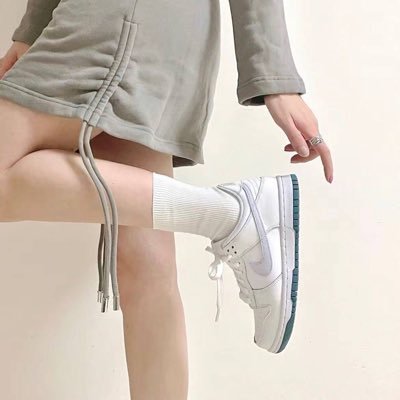Samanth672's profile picture. brand name shoes for cheap.shippingment:  European DHL /  Express Line delivery time: 5-10days   /  7-12days