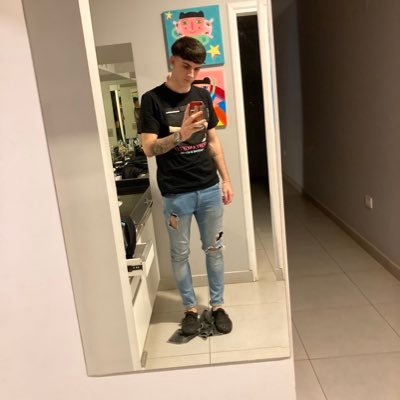 Franrossi04's profile picture. 