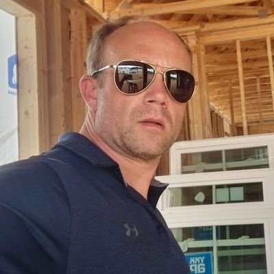 TCryptus's profile picture. 