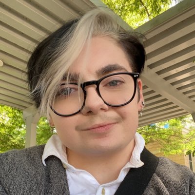 OneThumbAlex's profile picture. He/they, 24, American Sign Language, HTX