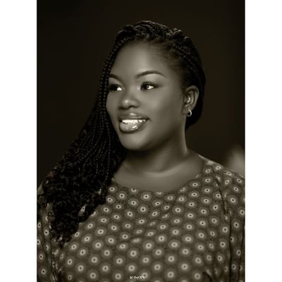 Docteur en Pharmacie
Pharmacien Titulaire de la Pharmacie de l'AVE
Beauty and Brain
healthyFood lover
@desir_lacté , IG
Yvi NK , Fb