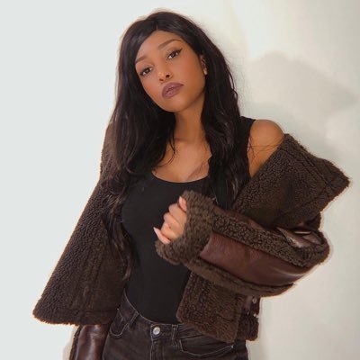 Cendrityss's profile picture. French Blogger cendritysstv@gmail.com