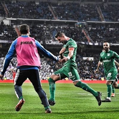 Yo les contaré a mis hijos que vi volar a @JASerantes. Club Deportivo Leganés. Unico grande amore. Una vida en blanquiazul.