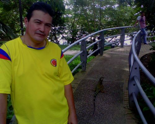 RockyPC's profile picture. Técnico Profesional en Gerencia y Administración

Edad: 55 Almanaques (en el quinto Piso...) natural de Barranquilla-Atlántico

Hincha del JUNIOR F.B.C.