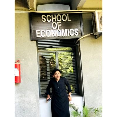 From Larkana ❤️
Student of Economics 
Quaidain ❤️ 
QAU'24
Allah is my last hope♥️