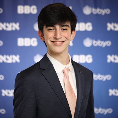 The official handle of the 99th Grand Aleph S’gan of @BBYOinsider, the world's leading pluralistic Jewish youth movement creating Jewish leaders since 1924.