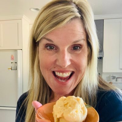 Los Angeles/Santa Ynez food blogger who loves to create recipes with California flair!
