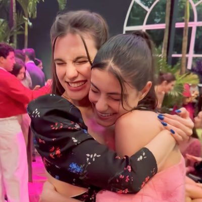 #Juliantina 🤙 @MariJuliantina