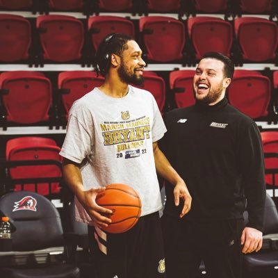 Director of Recruiting @TheHoopGroup | Former D1 Assistant (@BryantHoops)