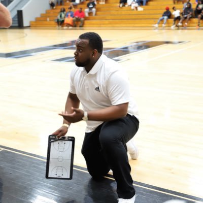 University of Tennessee-Southern MBB alum| TNBC Elite Adidas 17u Head Coach @elitetnbc 🖤❤️ USA Gold Coach