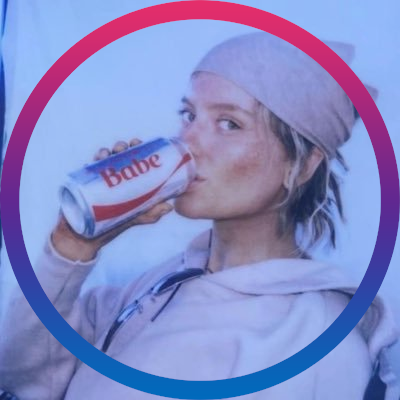 8sAreWild's profile picture. romantic antagonist. 💗💜💙