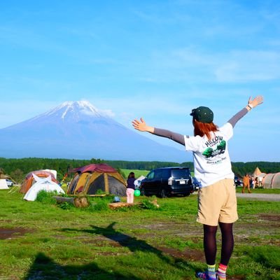 超アウトドア派の食いしん坊🤤✨
楽しい毎日を送る!!!!
*キャンプ⛺旅行✈お肉🍖パスタ🍝スコーン🍪青空☀お花畑🌻お洒落💃日本のドラマ📺コナン👓編み物🧶*
仲良くしてください💕#ポテおぢの宅配便