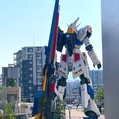 総額約700万円ほどガンプラに注ぎ込みました🦀🦞🐟ガンダム大好きガンプラコレクターです🦾🤖 🦿製作依頼などお願いさせて頂くかも知れませんので、よろしくお願いいたします！