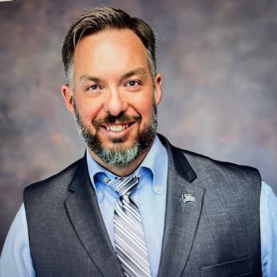 This account is for the personal and political thoughts of Realtor, Community Champion, Speaker and Entrepreneur Daniel Carmack. People are my passion!