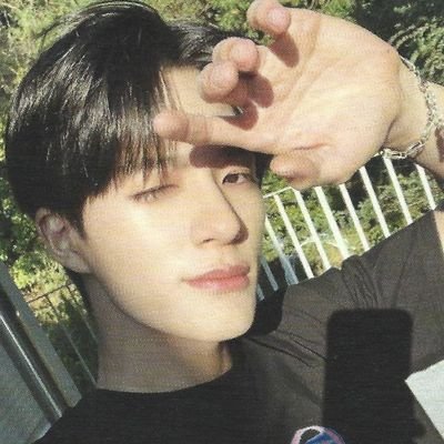 AlyaFebriy6151's profile picture. 