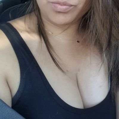 Sexy Latina MILF
https://t.co/F1YQWCUogQ