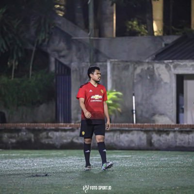 christholy96's profile picture. We are all human after all 😁