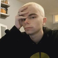 Hristo (@bgnfeet) 's Twitter Profile