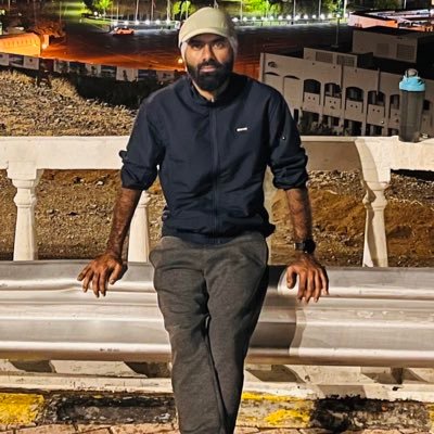 Tamil/India/Oman - Muscat/Runner🏃🏽‍♂️- Consecutive 1039 Days Running ( Min 5km - Max 50Km )/Software - Solution Architect/Traveler/Beard/Veg🌱/Rajinikanth Fan