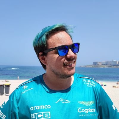robotaleh's profile picture. 