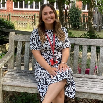 missgdennis's profile picture. 27 year old year 6 teacher 👩🏻‍🏫🧋