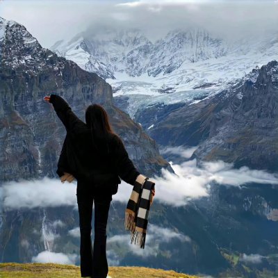 ynomi819's profile picture. On the road to collecting the world