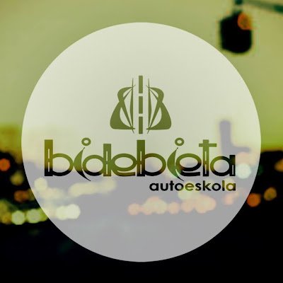 caridad290758's profile picture. 