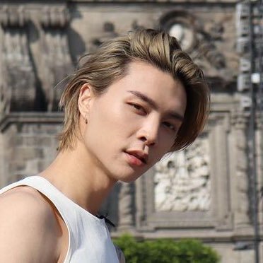 suhshine95's profile picture. 💎 since 2009 • life rants ⚯ ͛ • @SHINee @NCTsmtown_127 • #종현 #쟈니 #JOHNNYBE #태용 • #新田真剣佑 #이도현 ♡