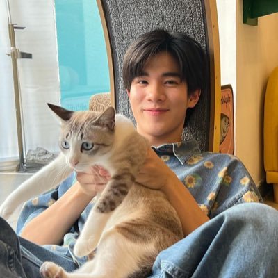 แอคนี้น้องโฟ้ดเท่านั้น เอ็นดูเหมือนลูกอ่ะ พึ่งสองขวบเองงง เมี้ยวเมี้ยว😽