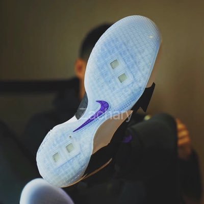 成都/上海|🦶44|喜欢反差|可双向|球鞋球袜、制服、皮革马靴、乳胶、正装皮鞋、作战靴⚠⚠️带照片情况玩法打招呼‼️无照不回,不回复任何形式的“你好”