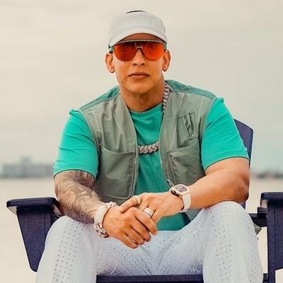 Daddy_Trending's profile picture. Actualizaciones y estadísticas oficiales del artista musical Daddy Yankee, Top charts, récords y logros de la leyenda del reguetón 👑📀