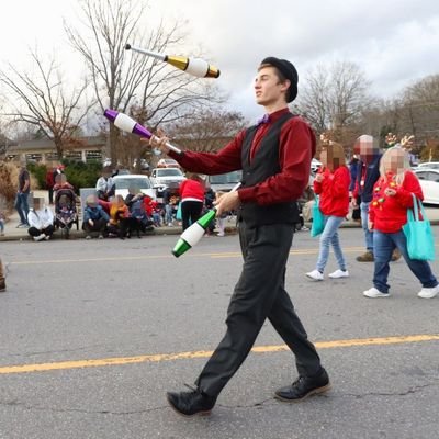 1versolalto's profile picture. Hello everyone,

I am a Catholic who loves technology! I love integrating my faith into everything I do; technology seems like something that needs it.