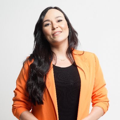 Jornalista, mãe, cristã, foco em comunicação, reputação e política, fundadora da Amazona Digital e do CristoCast Oficial.